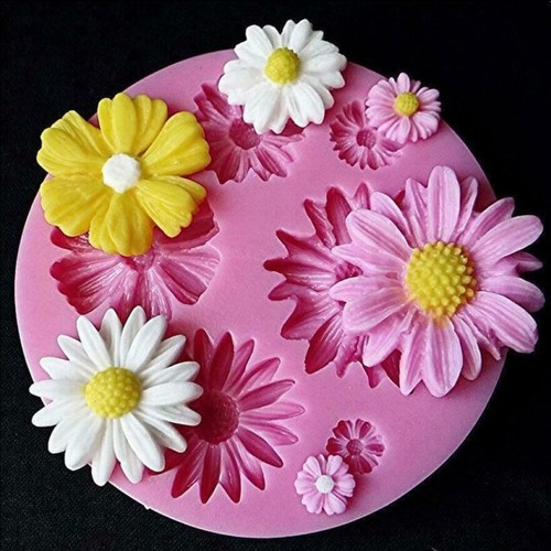 Daisy flowers shape - flowers,